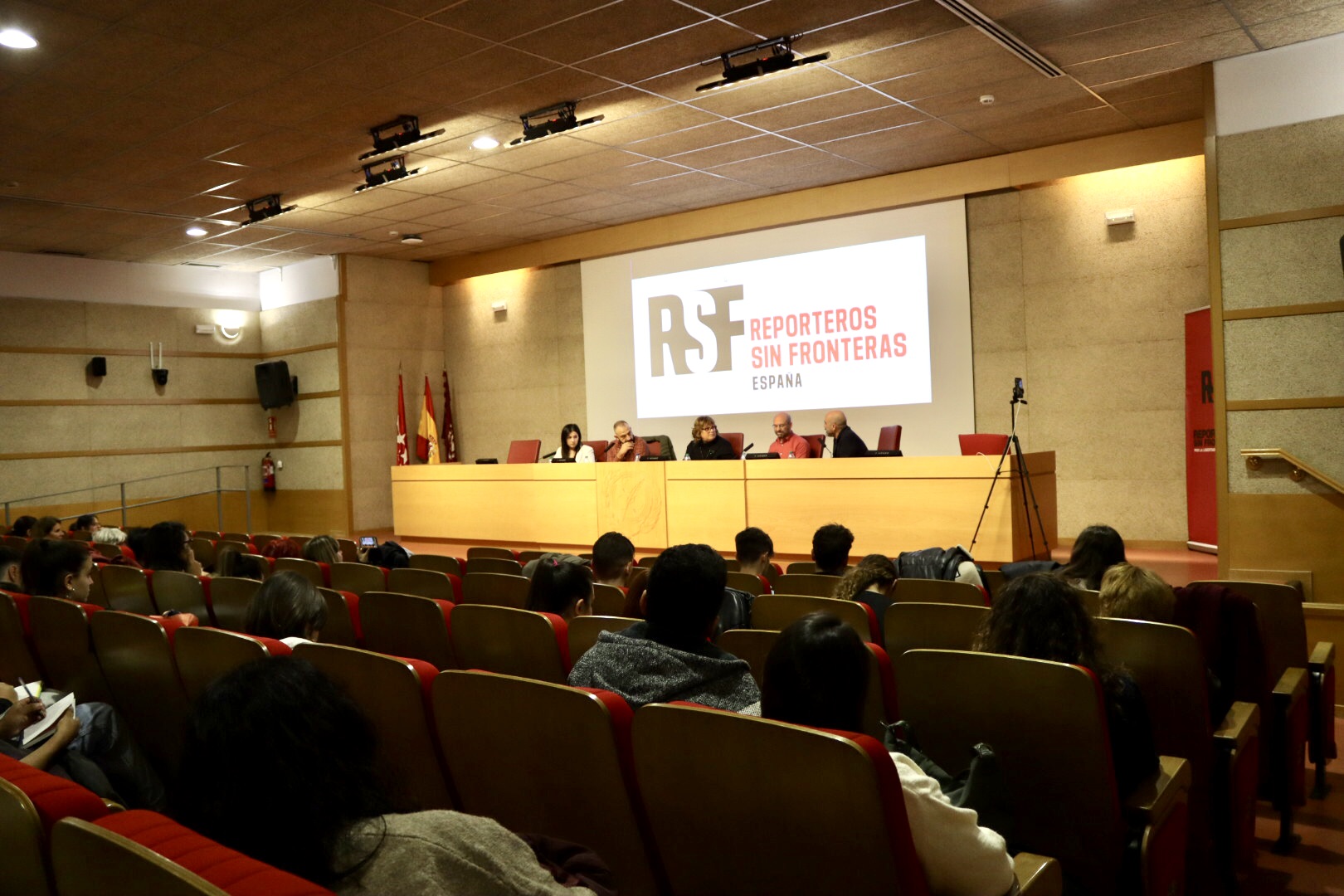 JORNADAS TRAUMA Y PERIODISMO | RSF España y Grupo Laberinto se unen por la salud mental de los periodistas
